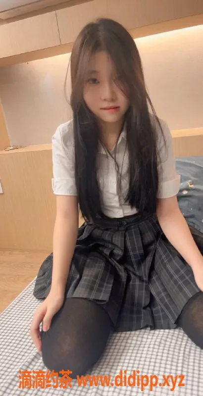 深圳楼凤-龙华柚子，课费900/1700，热情服务来袭！