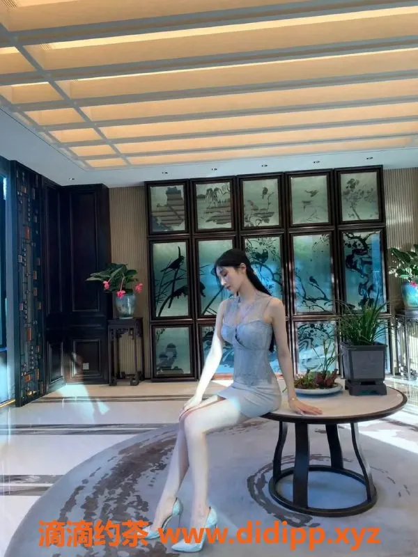 广州楼凤-天河区腿模晴天，完美身材让你心动