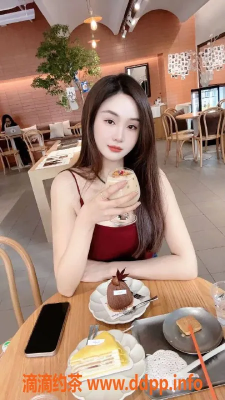 长沙楼凤资源信息,雨花区洋洋，172高挑美女，23岁36C可选服务