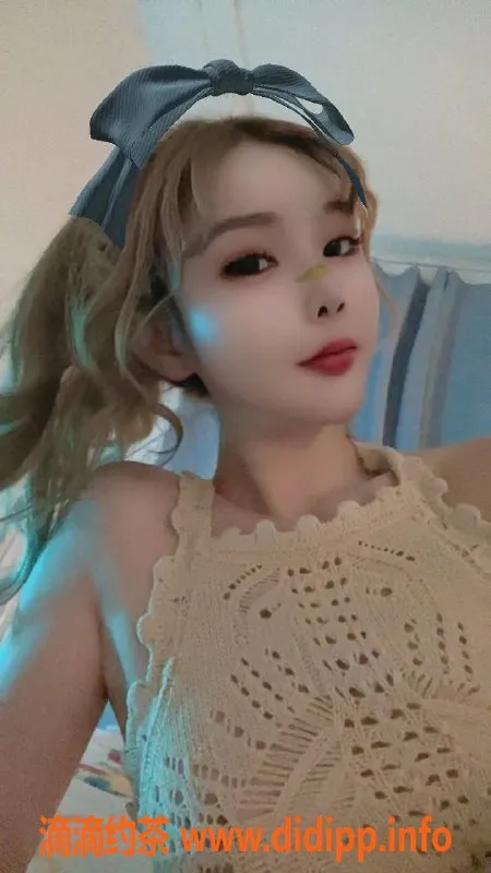 北京楼凤-朝阳十里堡中央美院学妹，20岁168-B