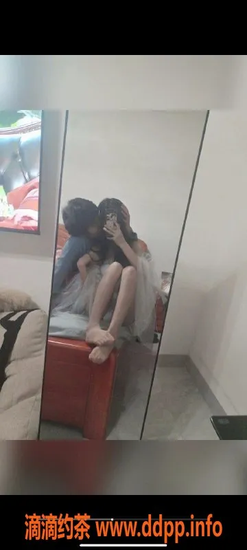 厦门楼凤资源信息,漳州嫩妹小伊，400/p超值体验