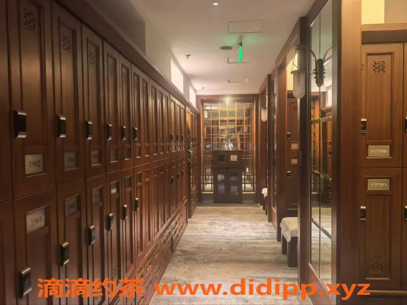 广州spa会所-广州海珠部长刘芳 诱惑调情 服务价838