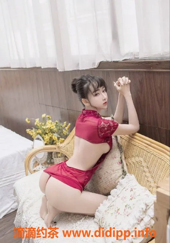 广州楼凤-广州天河罗莎，享受鸳鸯浴与69式服务