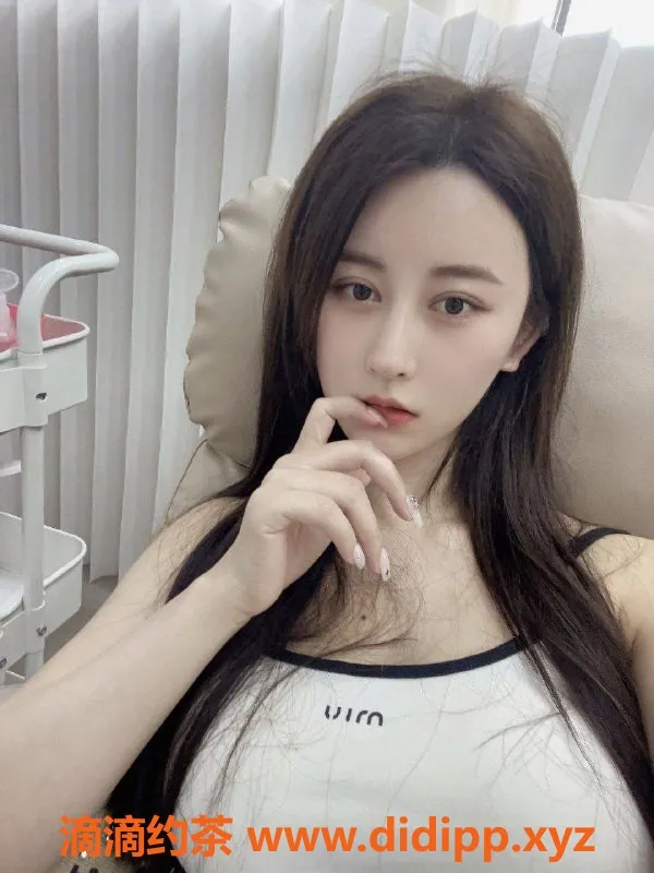 上海楼凤-静安米奇，身高165，胸围C，1300p优质服务