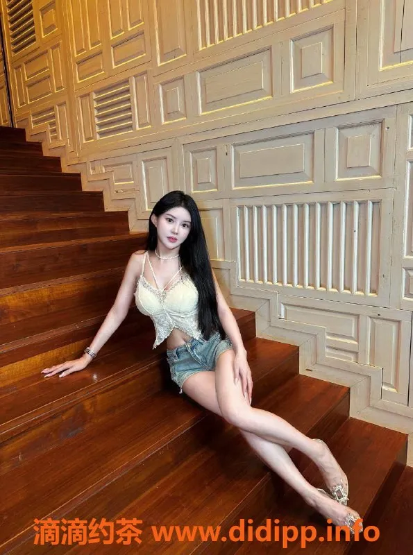 广州楼凤-广州天河半夏，特价1000元，36式体验等你来