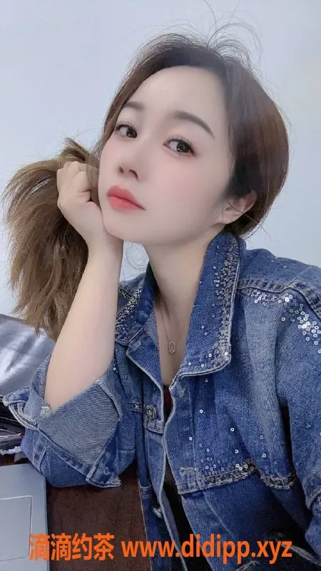 北京楼凤资源信息,丰台新鲜浪妹，腿长胸大6张起