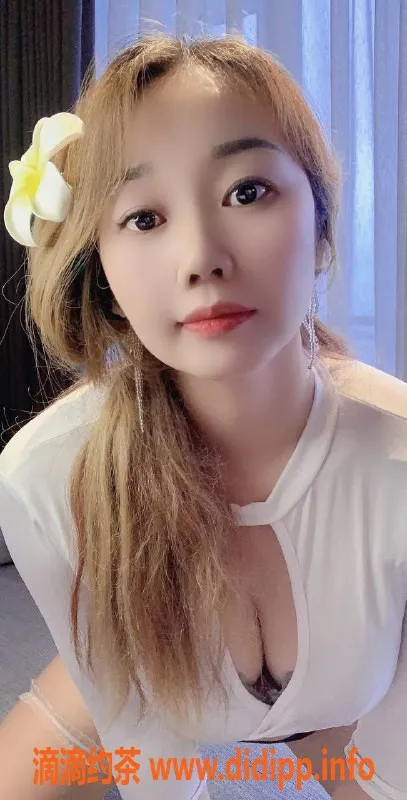 北京楼凤-丰台新鲜浪妹，腿长胸大6张起