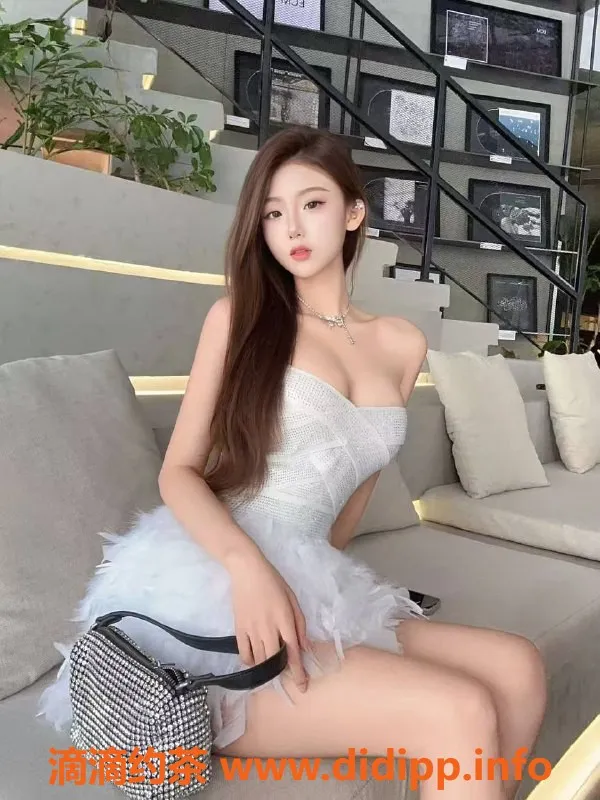 广州楼凤资源信息,广州天河妲己，高颜值服务，800元起