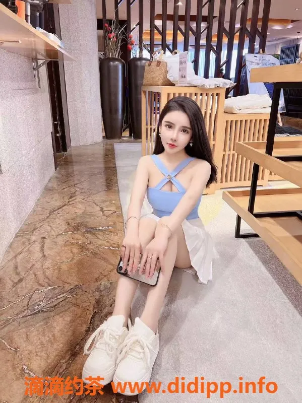 广州楼凤-广州天河胡小桃，1500元享鸳鸯浴与69式