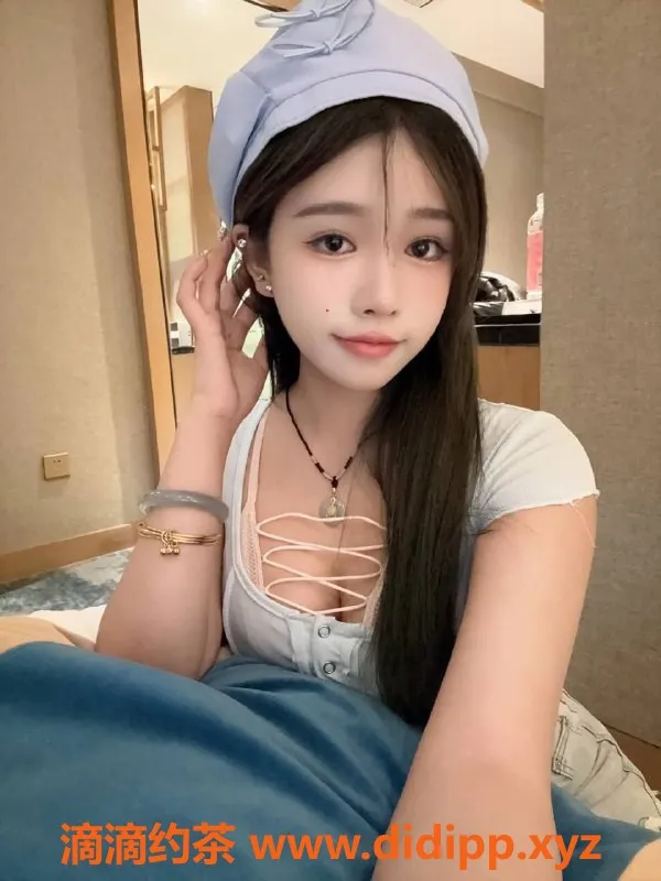 杭州楼凤-拱墅嫩妹幼幼，36D巨乳好评多