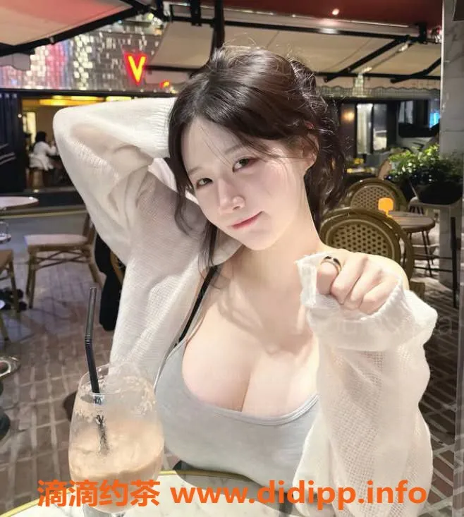 广州楼凤-天河区青青，茶费800元，完美陪伴等你来体验