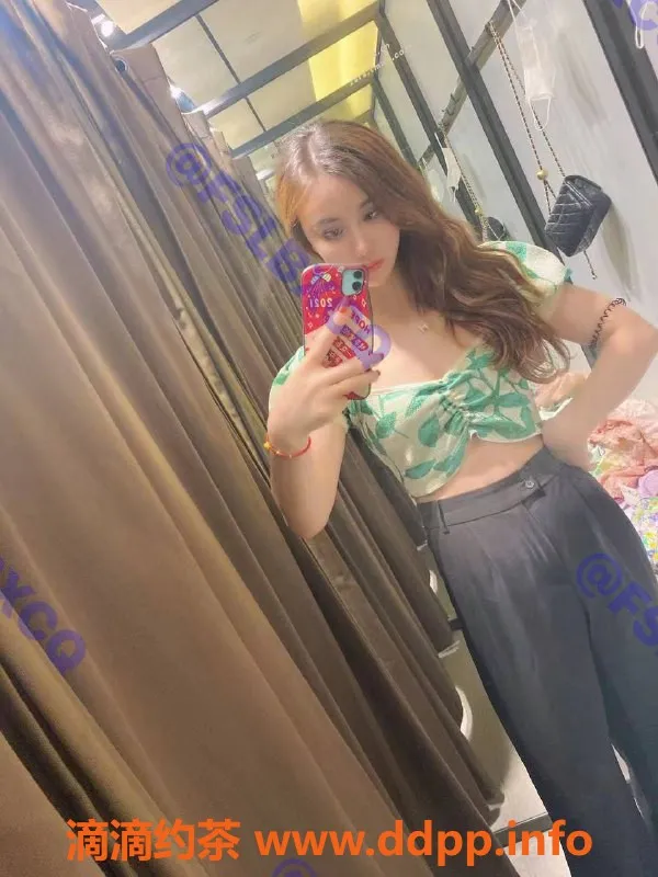 佛山楼凤-南海璐璐，洗吹做服务700P起！