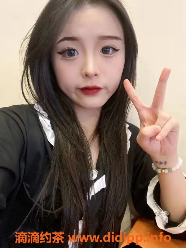 武汉楼凤资源信息,雨小田，颜值高，服务超赞，超值体验