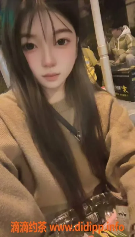 北京楼凤资源信息,北京可乐，165厘米，90斤，茶费1K