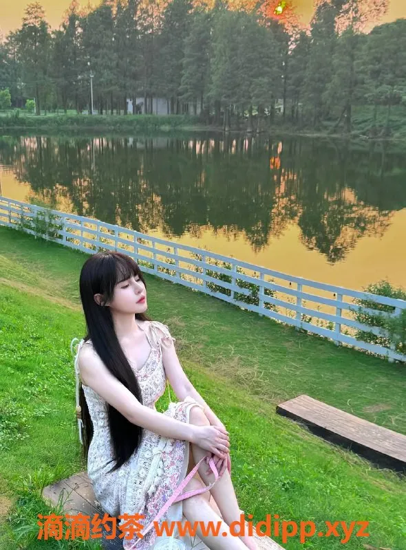 成都楼凤资源信息,高新小泡芙，D罩杯嫩妹，服务超赞！