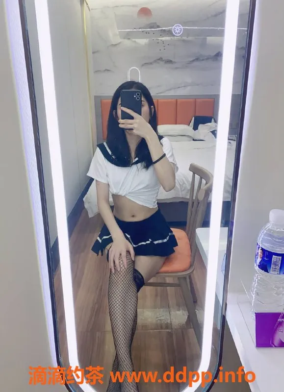 广州楼凤-天河小七，热情诱惑的中越混血嫩妹，600/1