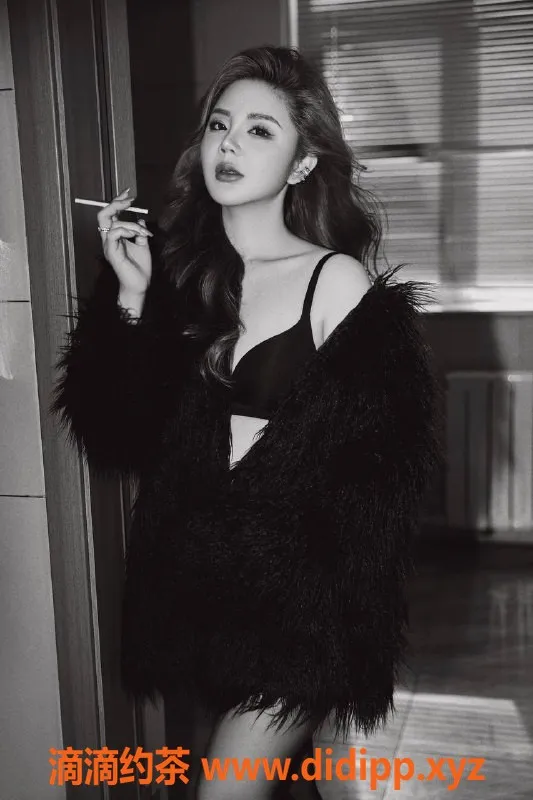 北京楼凤资源信息,双井乐姐，28岁161cm，胸围38C，13p超值服务