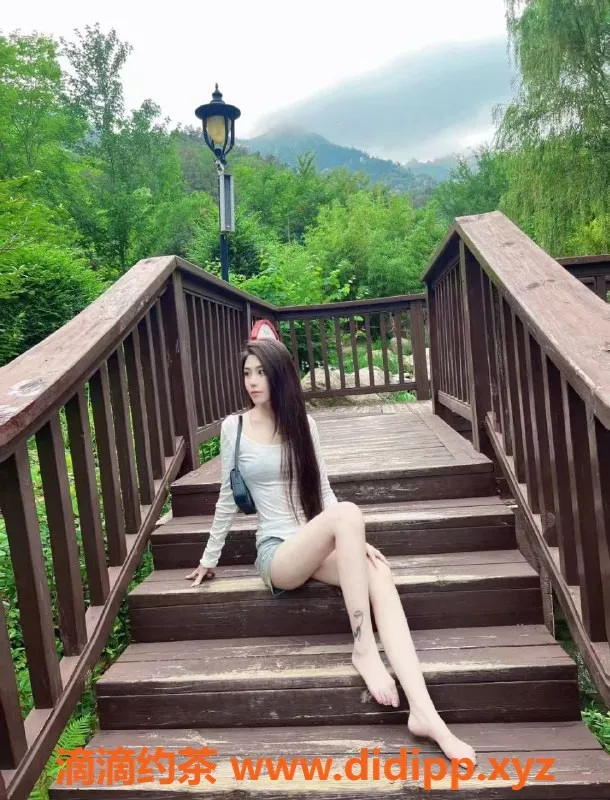 深圳楼凤-深圳南山丹尼，25岁高挑美女，1500起