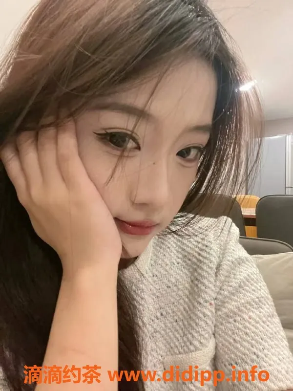 东莞楼凤资源信息,大朗月月，600起，夜价3000，优质服务等你来体验！