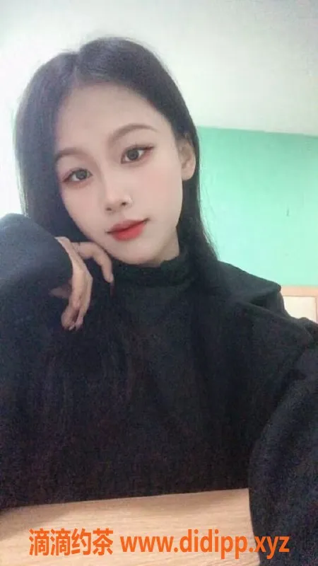 成都楼凤-成华区18岁白虎嫩妹，155cm80斤，服务超好！