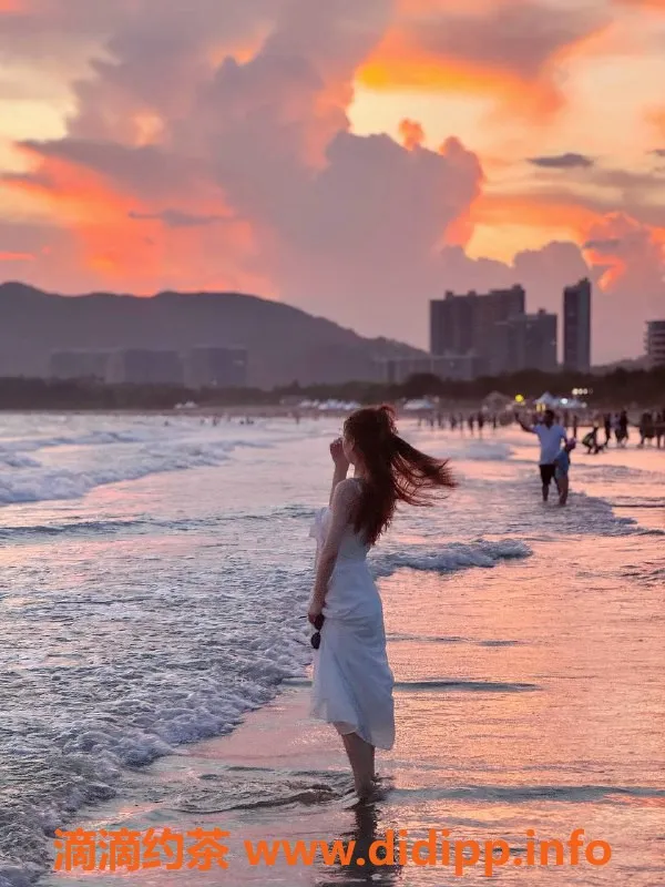 深圳楼凤-福田可可，900元超值服务，调情吹箫