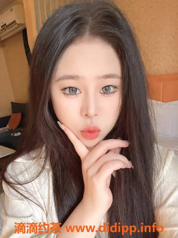 长沙楼凤-雨花区嘻嘻，500p服务超值体验！