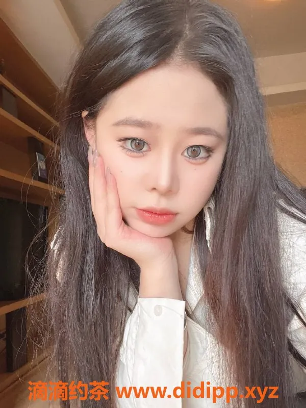 长沙楼凤-雨花区嘻嘻，500p服务超值体验！