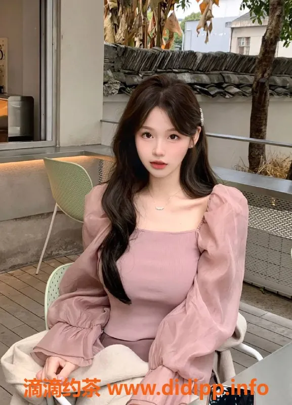 深圳楼凤-南山米朵朵，性感舌吻与鸳鸯浴体验