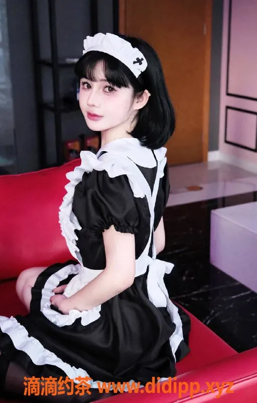 深圳楼凤-罗湖小奶包，900元鸳鸯浴，超值体验