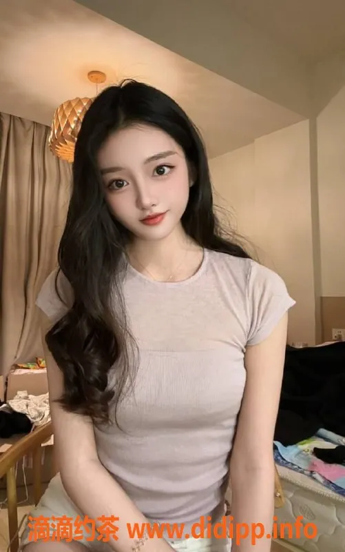 上海楼凤-普陀20岁语梦，165cm 45KG 36C嫩妹