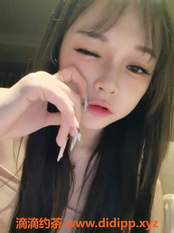 北京楼凤-北京三里屯琳琳，20岁敏感体质，茶费1K