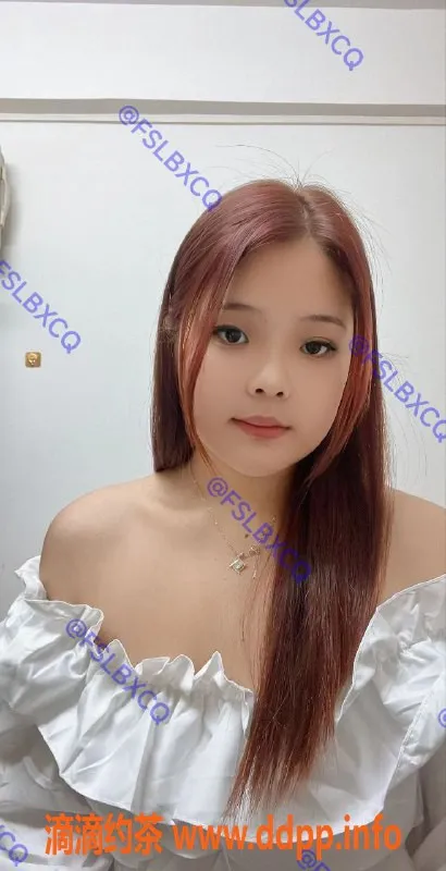 佛山楼凤-禅城沫宝贝，600元享受舌吻六九服务