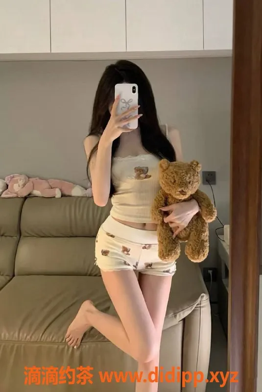 深圳楼凤-南山一菲，口爆服务1200元，激情无限！