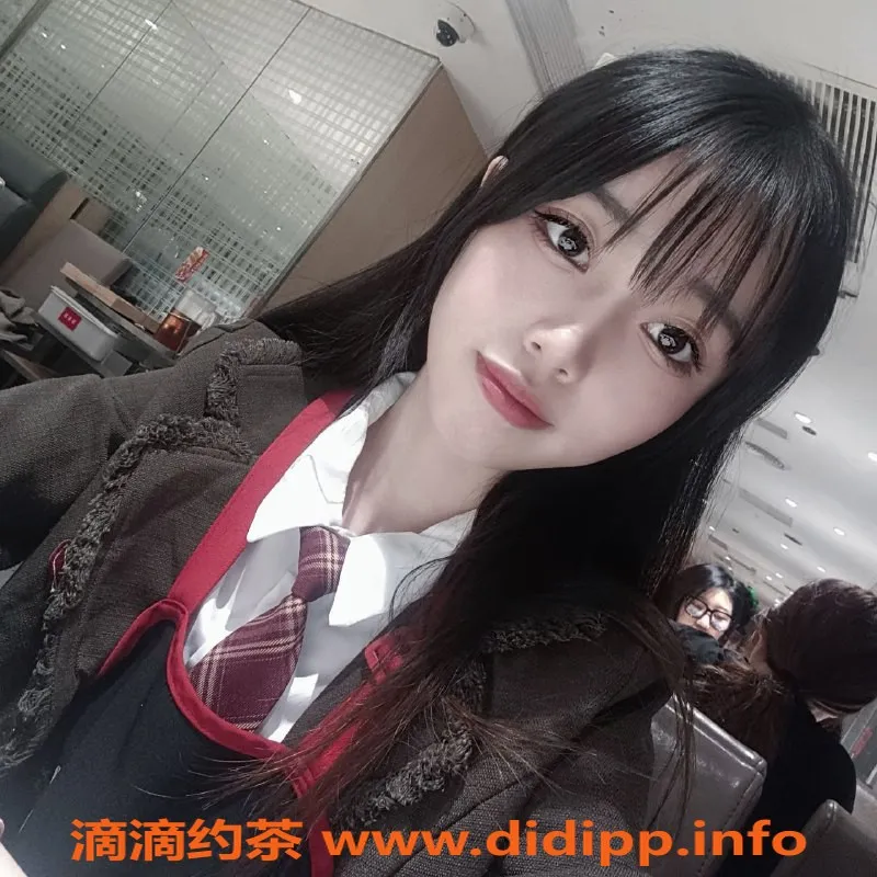 杭州楼凤-高颜值青春嫩妹小玉米，18岁168cm仅45kg