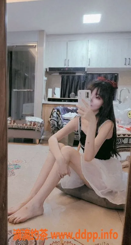 杭州楼凤-高颜值青春嫩妹小玉米，18岁168cm仅45kg