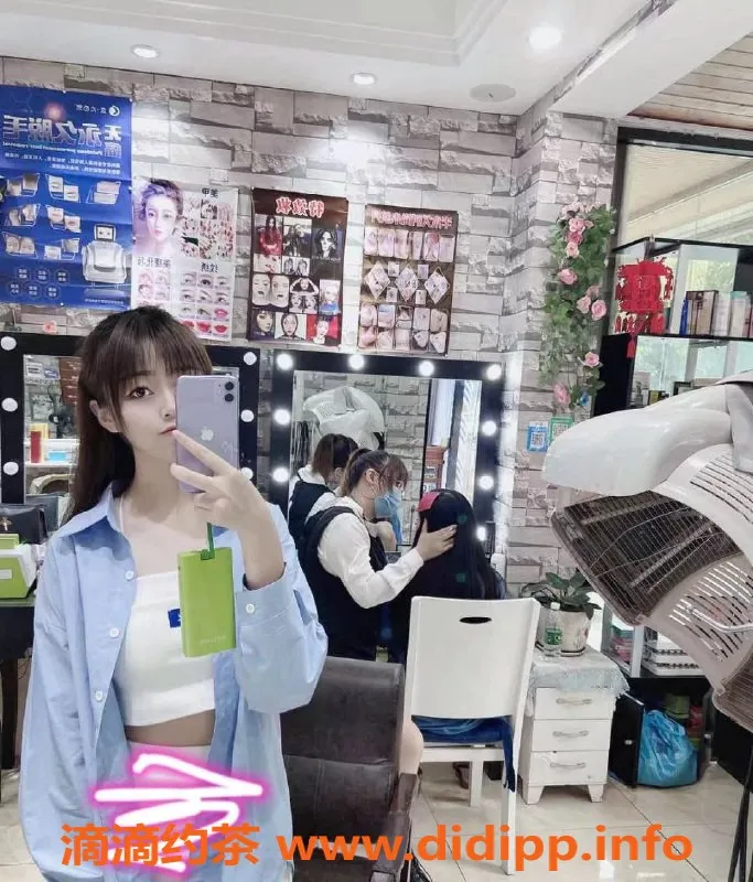 杭州楼凤-高颜值青春嫩妹小玉米，18岁168cm仅45kg