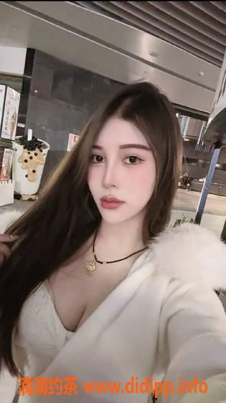 深圳楼凤-龙华大茜茜，800元享受精彩陪浴服务