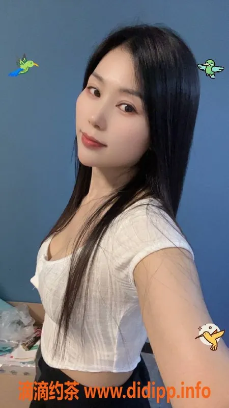 北京楼凤-大屯路诗楠，23岁白嫩C罩杯，可提供三点粉服务