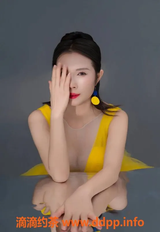 北京楼凤-朝阳妩媚少妇，技艺出众，尽享刺激服务