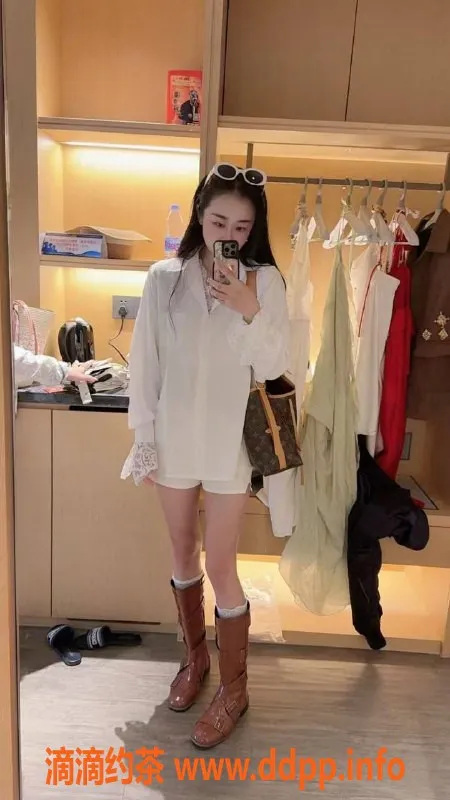 北京楼凤资源信息,北京立水桥南乐乐，激情洗澡服务，茶费6