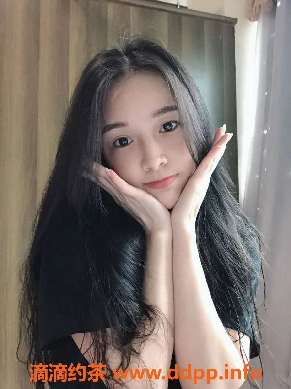 珠海楼凤-拱北小柔，150cm可爱身材，服务多样