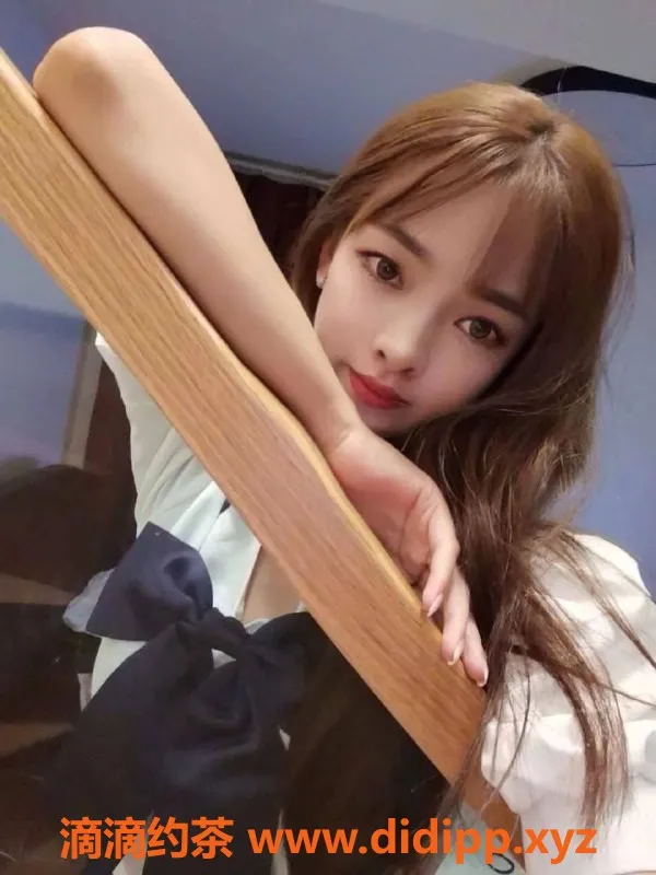 广州楼凤资源信息,天河御姐柔儿，口爆69服务等你体验