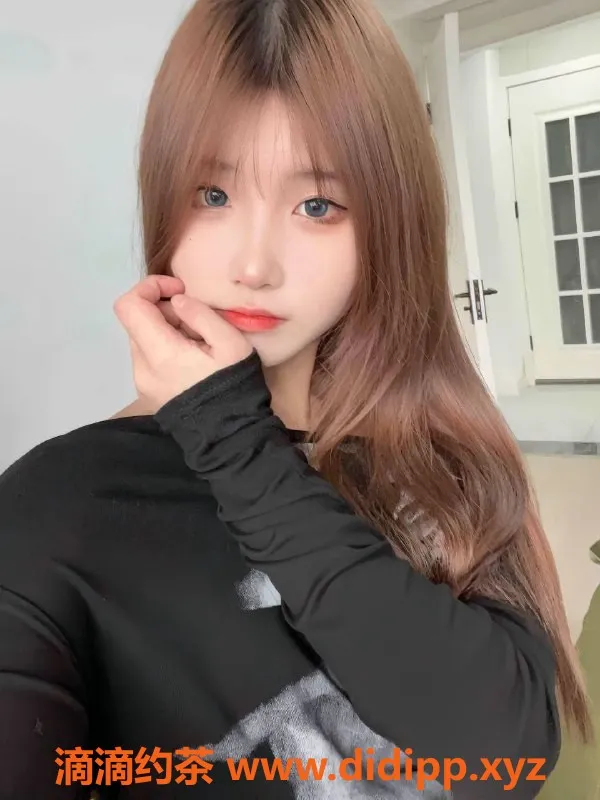 上海楼凤-闵行萌萌，163cm 45kg 超值服务等你来体验