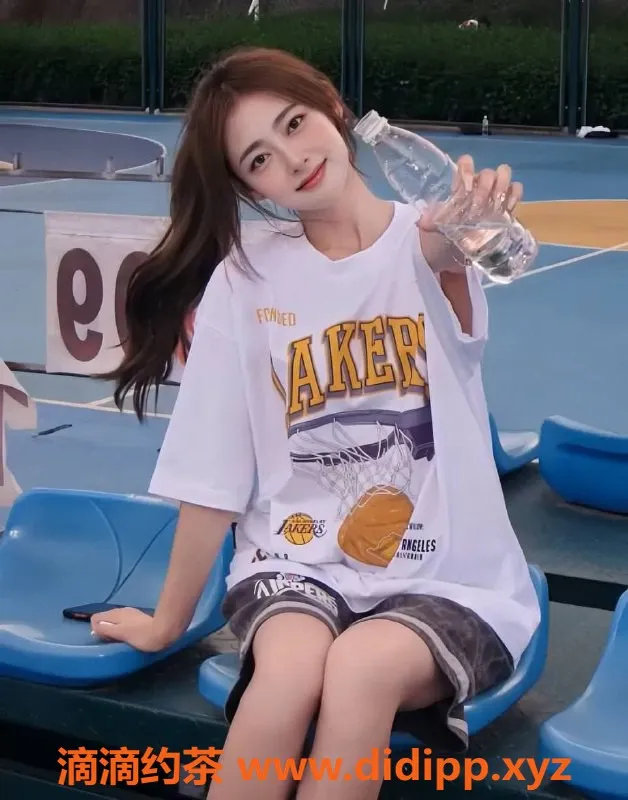 上海楼凤-闵行樱桃福利拍卖，限时800P体验