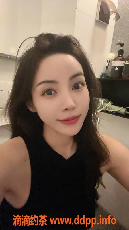 北京楼凤资源信息,北京丰台橙橙，23岁，168cm，98斤，38C，茶费1K