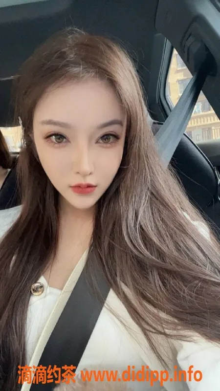 北京楼凤-北京草房妲己，23岁165CM，1K茶费，乖巧懂事