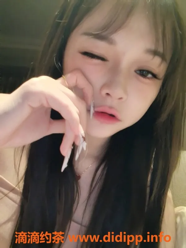 北京楼凤-朝阳三里屯小嗲妹，甜美声线撩人，身高160，85斤