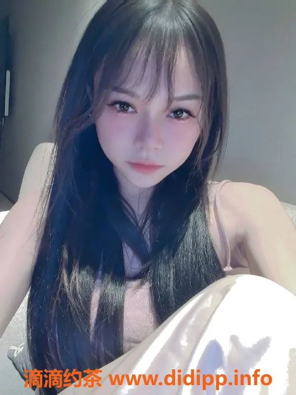 北京楼凤-朝阳三里屯小嗲妹，甜美声线撩人，身高160，85斤