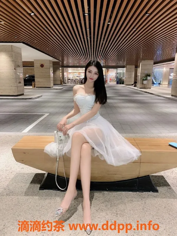 北京楼凤-朝阳高档超模95后，172身高D罩杯体验