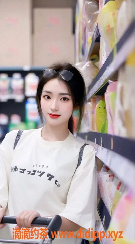 广州楼凤-天河阮阮：颜值与服务俱佳的优质选择